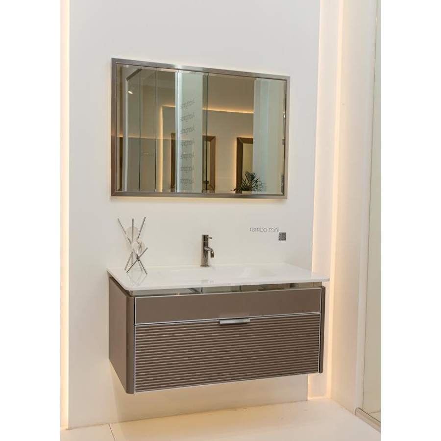 Armadi Art Rombo Range